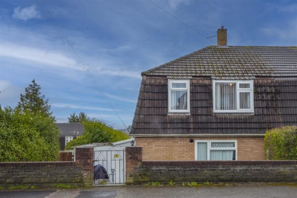 Shelley Crescent, Barry