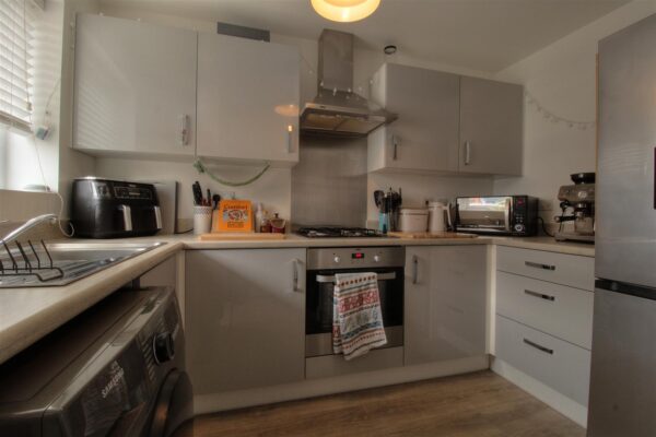 Ffordd Pentre, Barry