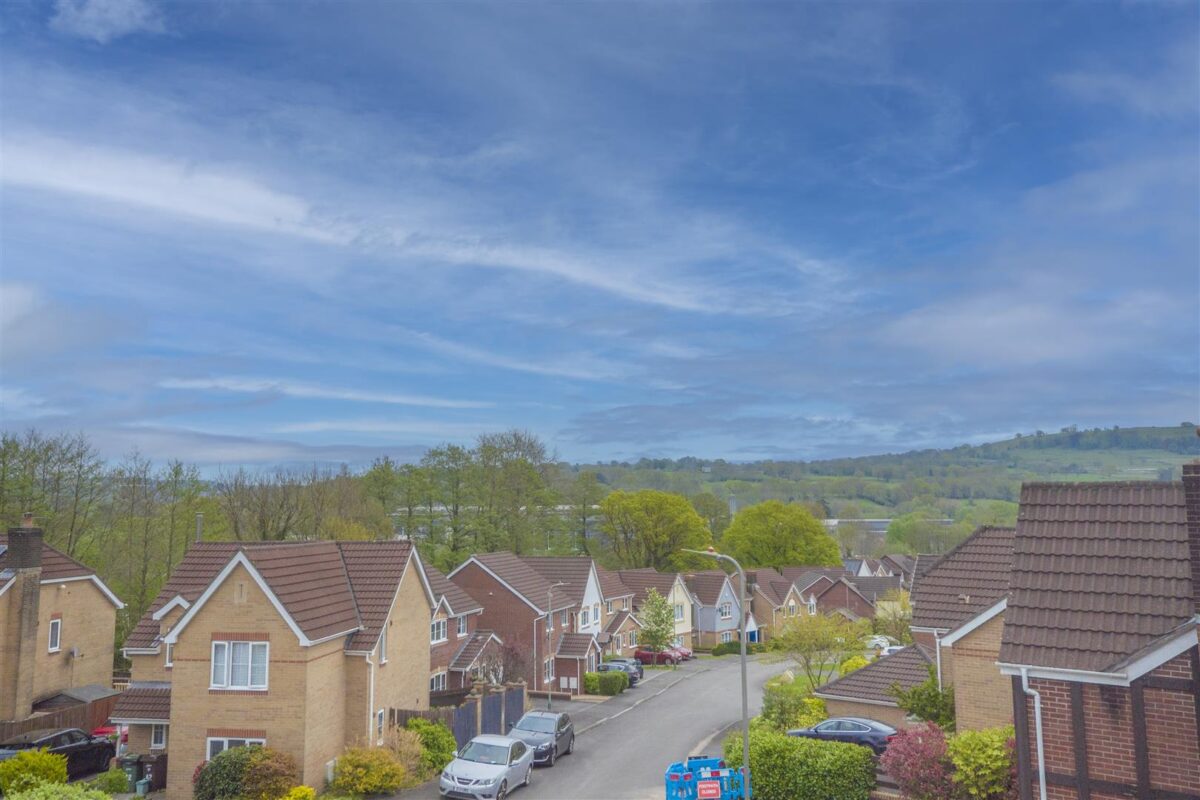 Camnant, Ystrad Mynach, Hengoed