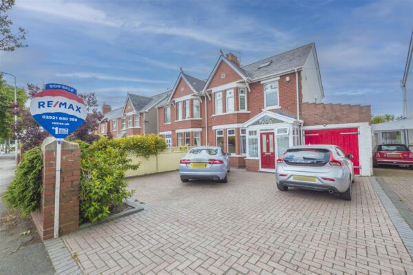 Colcot Road, Barry