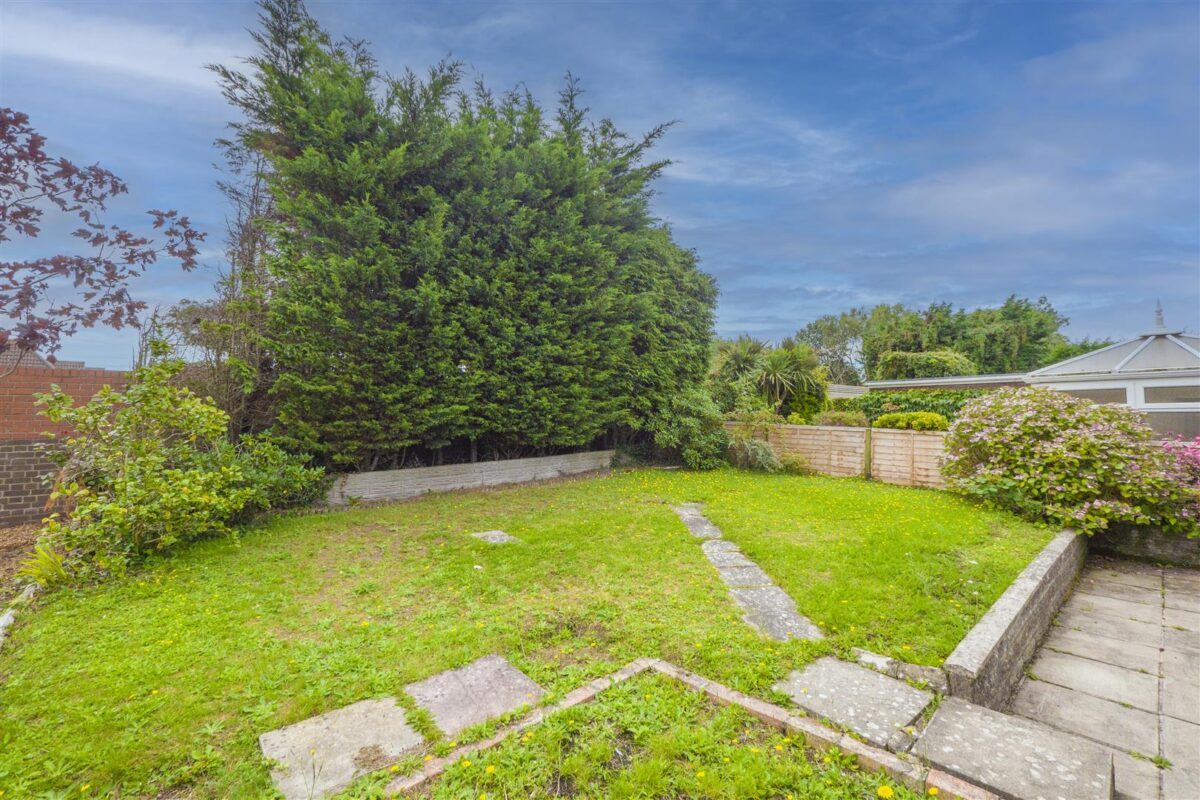 Teifi Drive, Barry
