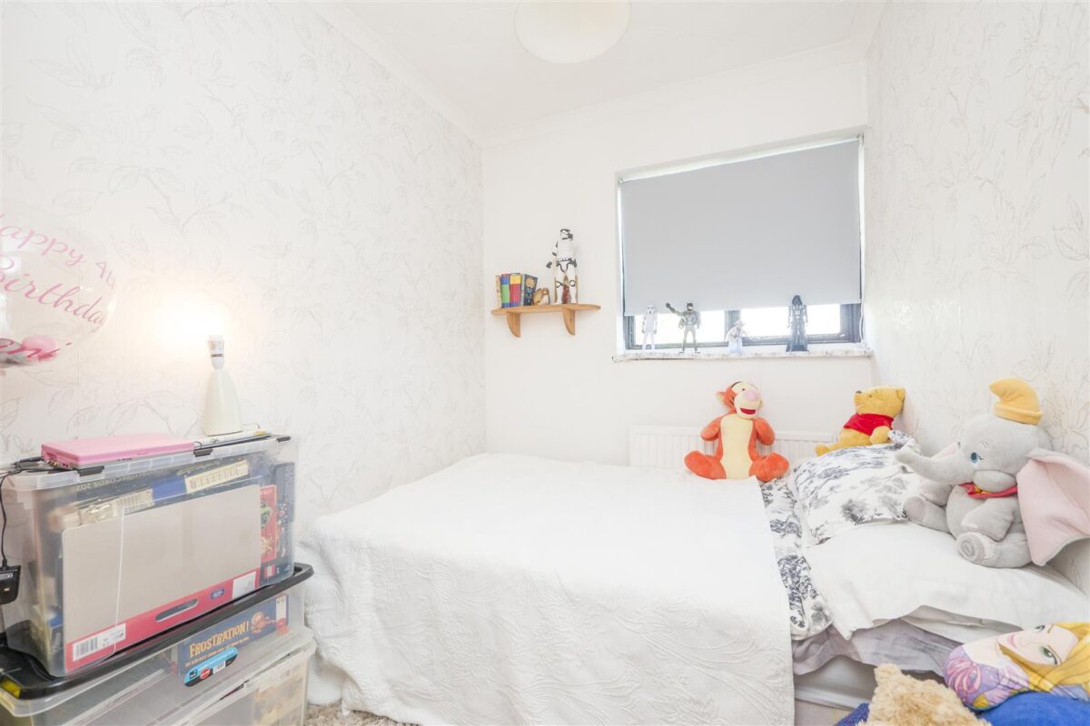 Cliffwood View, Barry