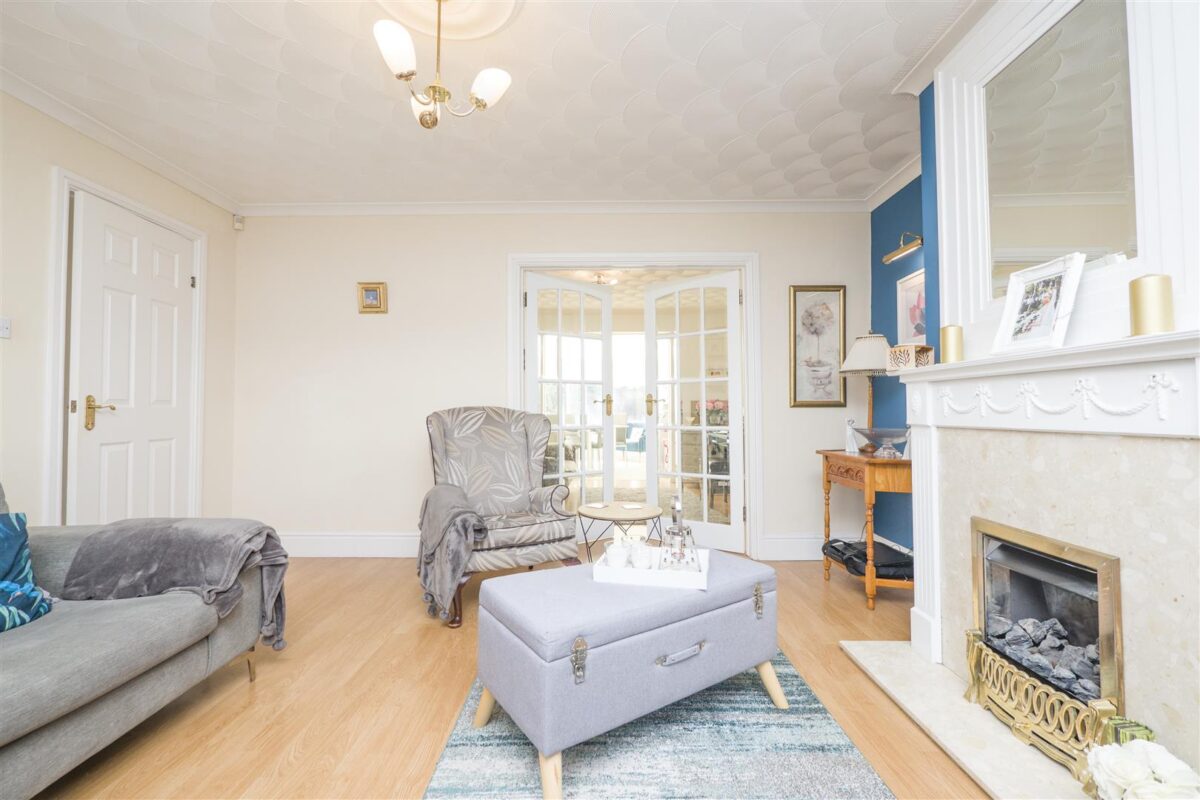 Cliffwood View, Barry