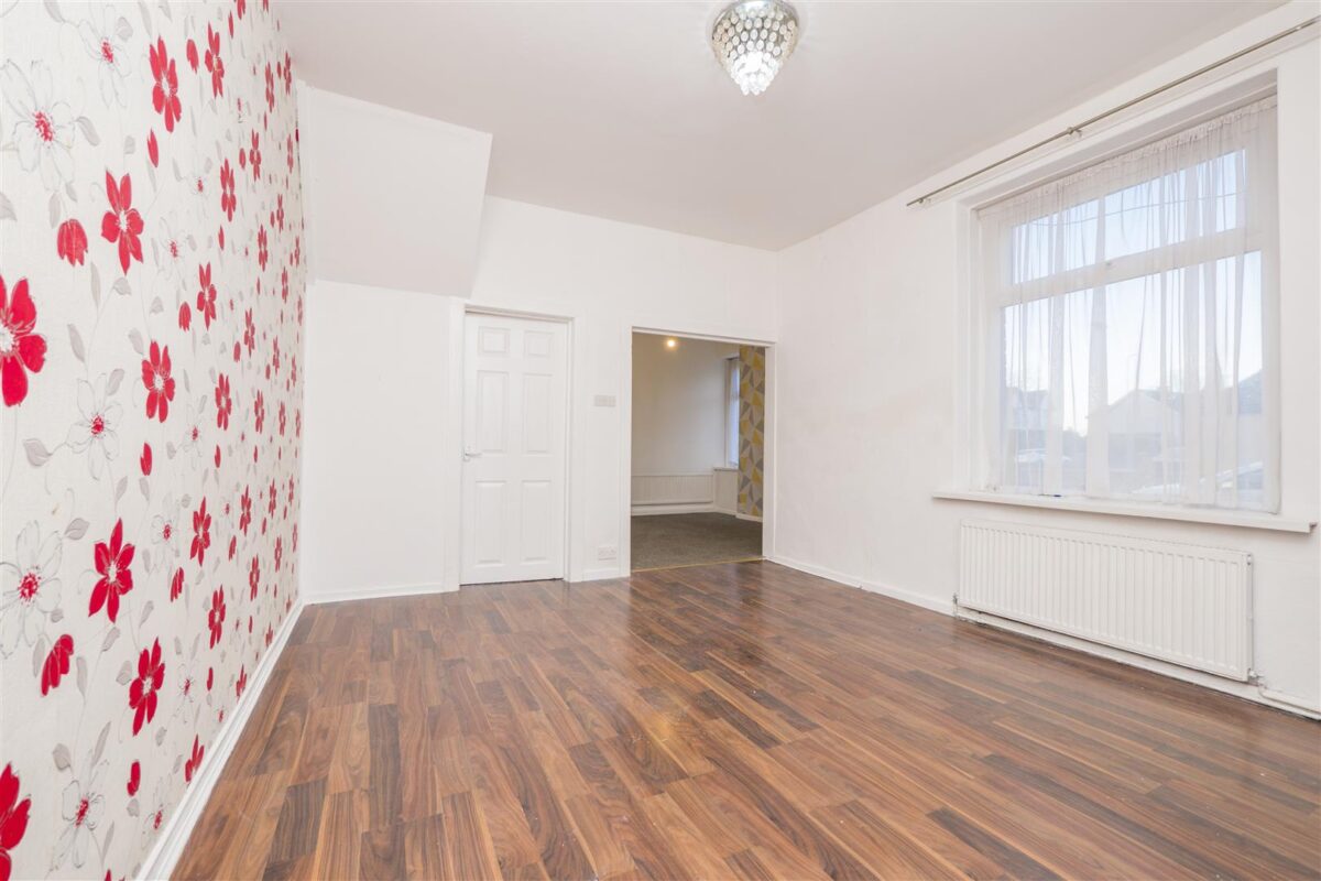 Colcot Road, Barry