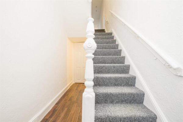 Colcot Road, Barry