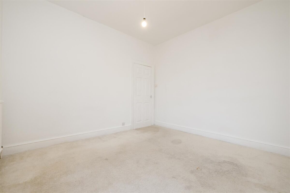 Colcot Road, Barry