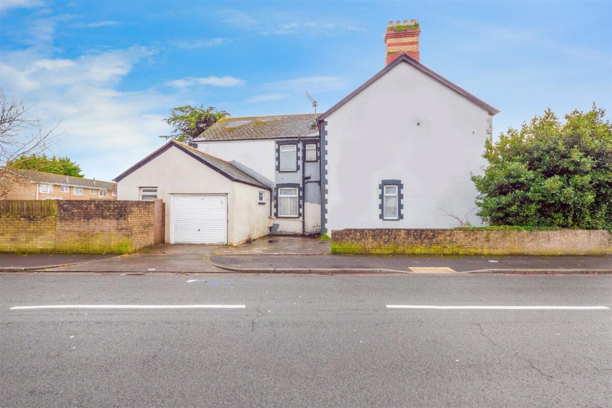 Colcot Road, Barry