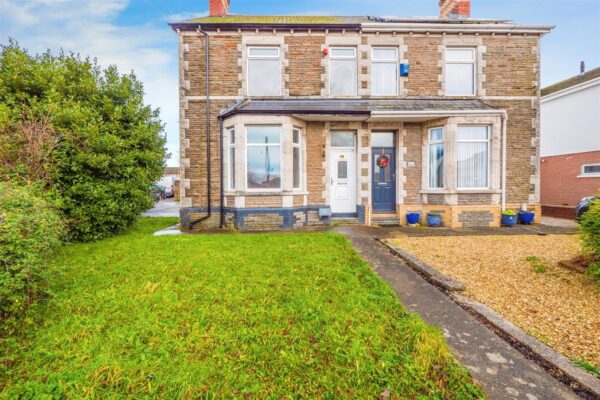 Colcot Road, Barry
