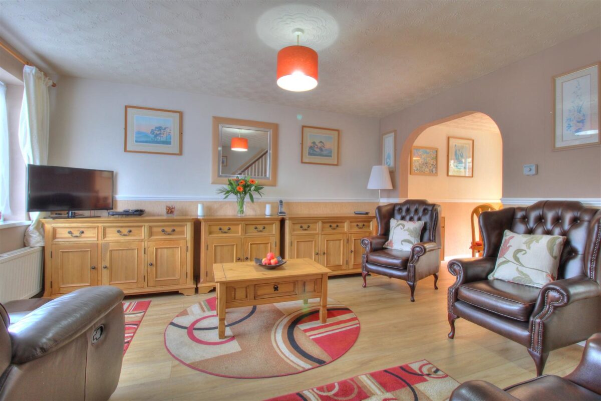 Spencer Drive, Llandough, Penarth