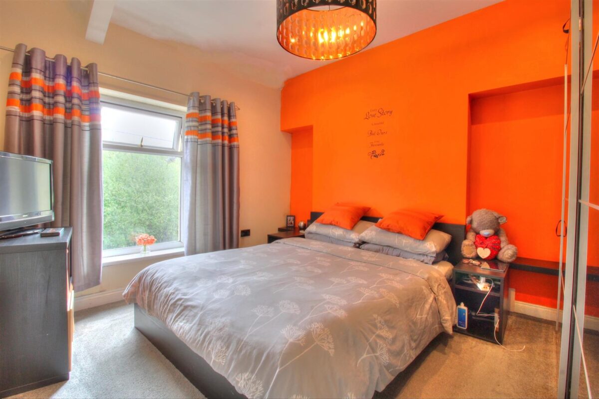 Hill View, Pontycymer, Bridgend