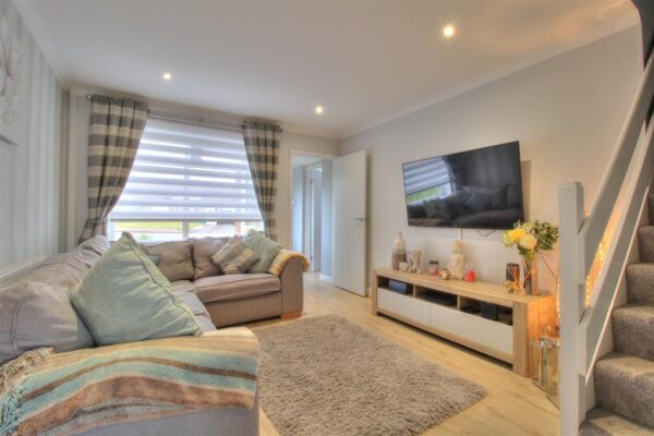 Cardigan Crescent, Boverton, Llantwit Major
