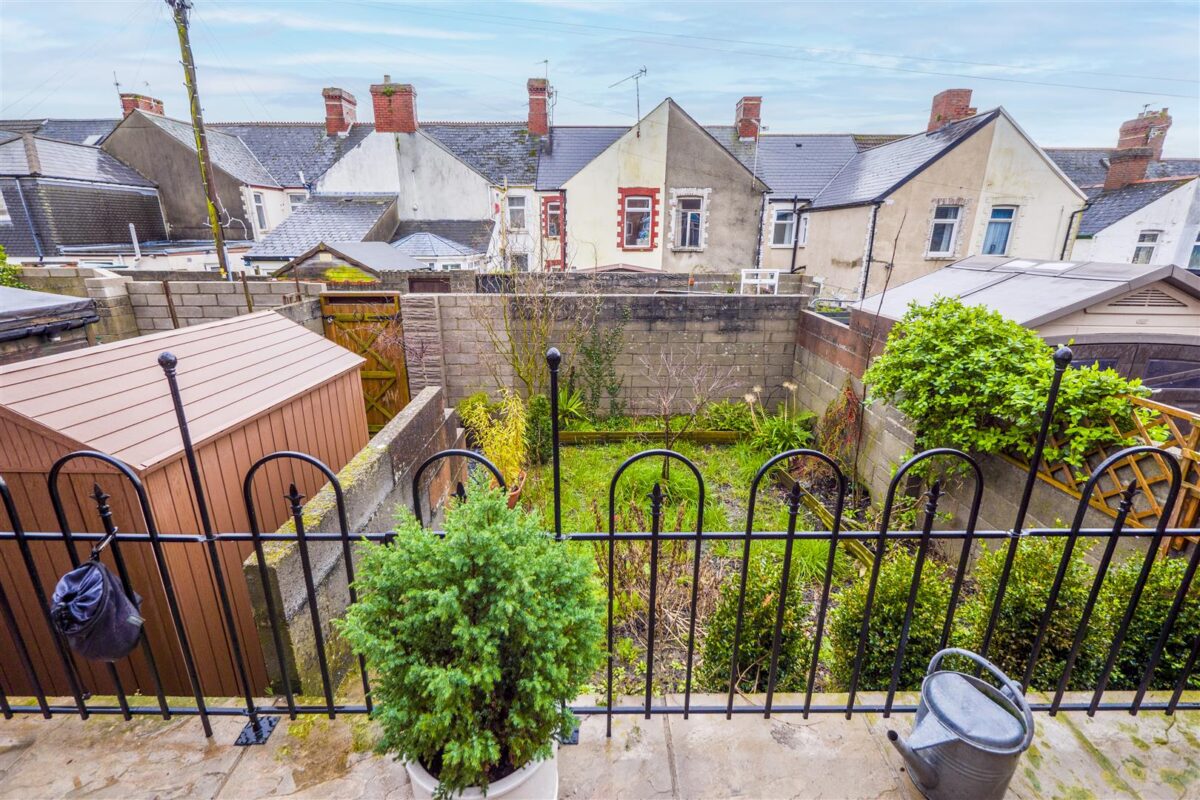 Maes-Y-Cwm Street, Barry