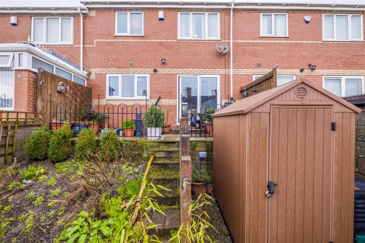 Maes-Y-Cwm Street, Barry