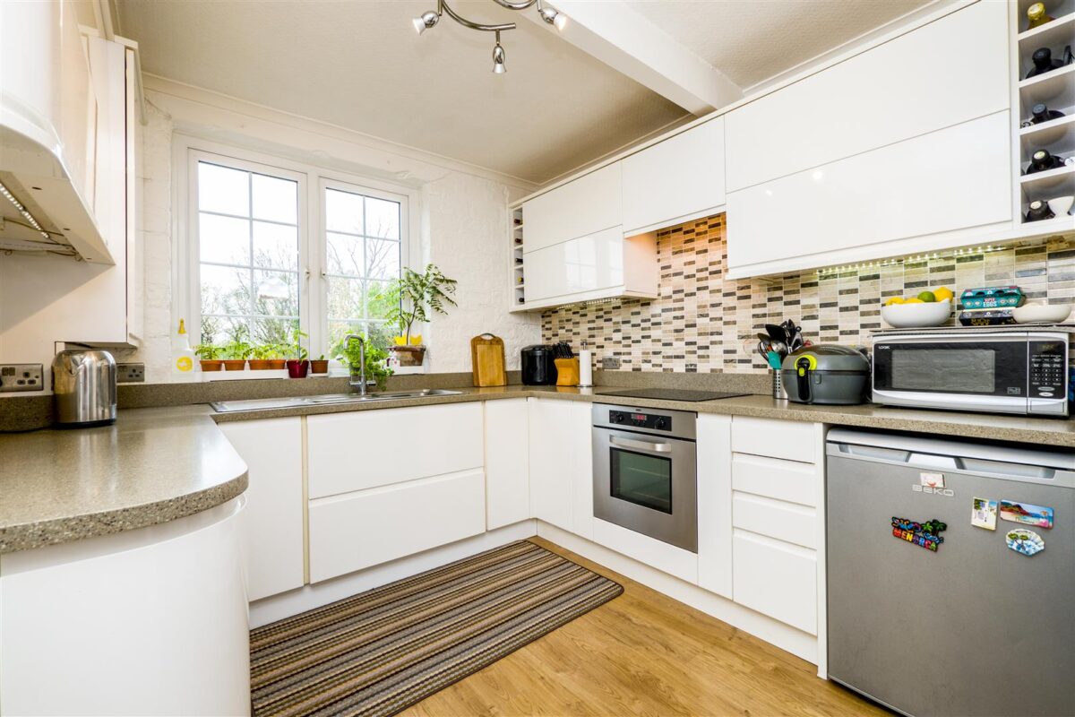 Westward Rise, Barry
