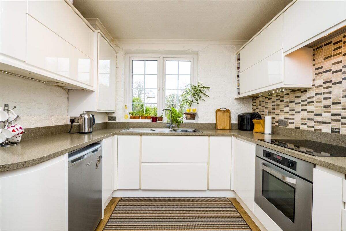 Westward Rise, Barry