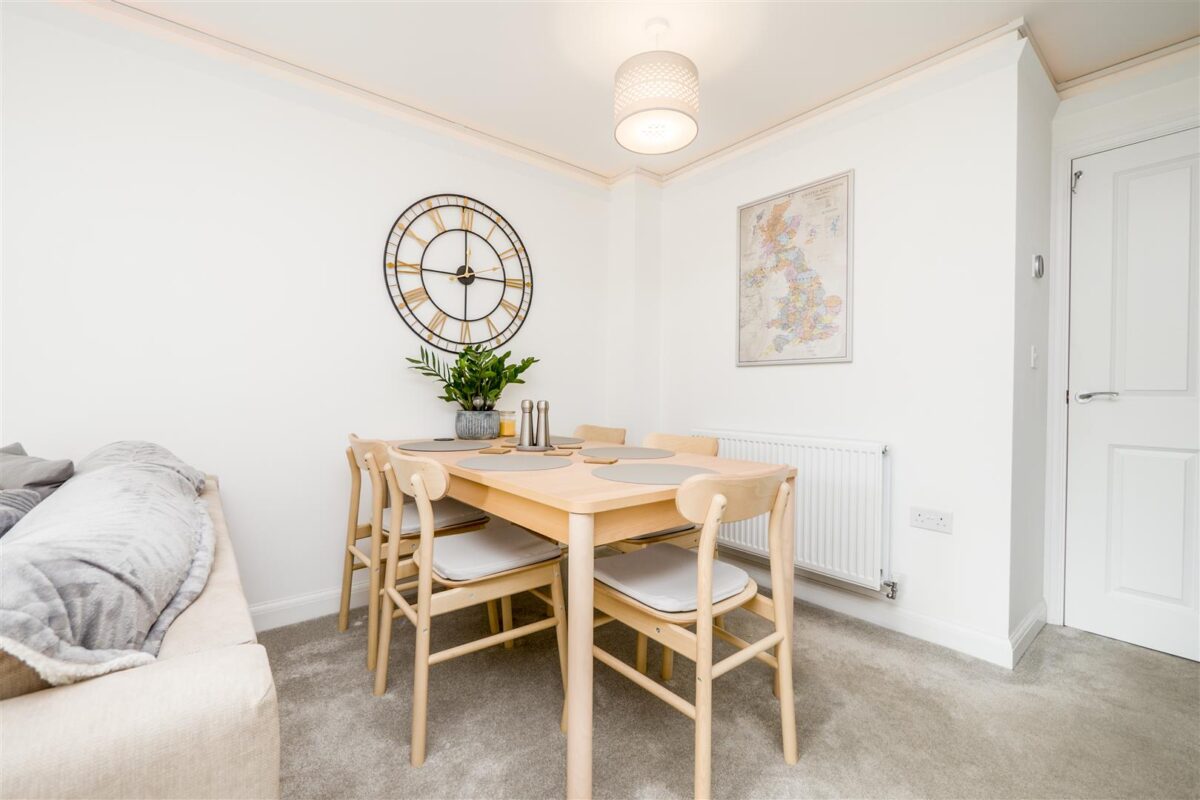 Ffordd Pentre, Barry