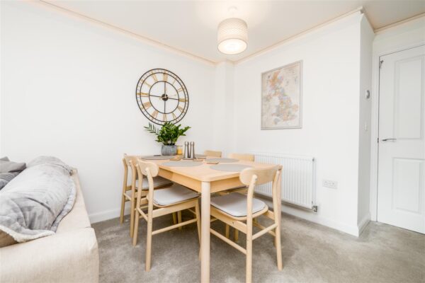 Ffordd Pentre, Barry