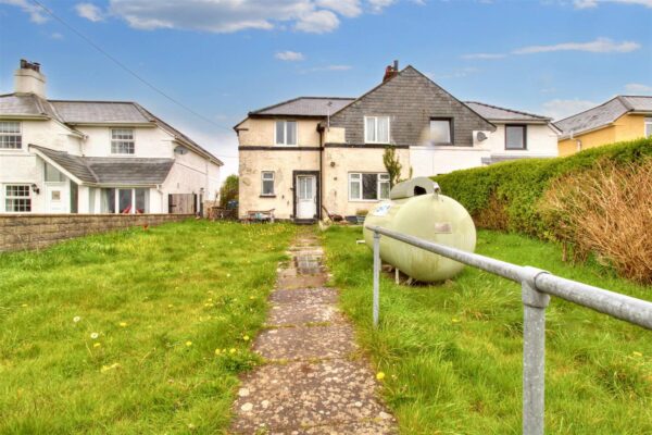 Fferm Goch, Llangan, Bridgend