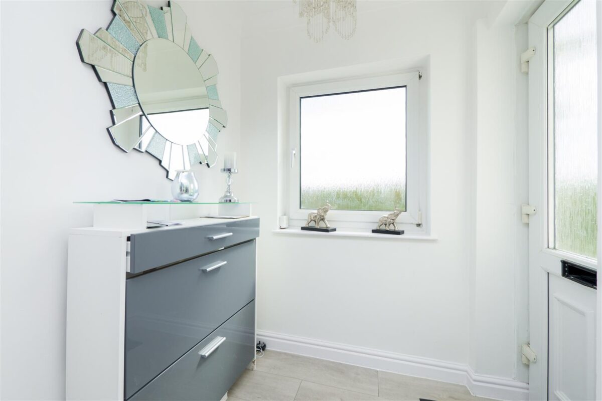 Whitewell Road, Barry
