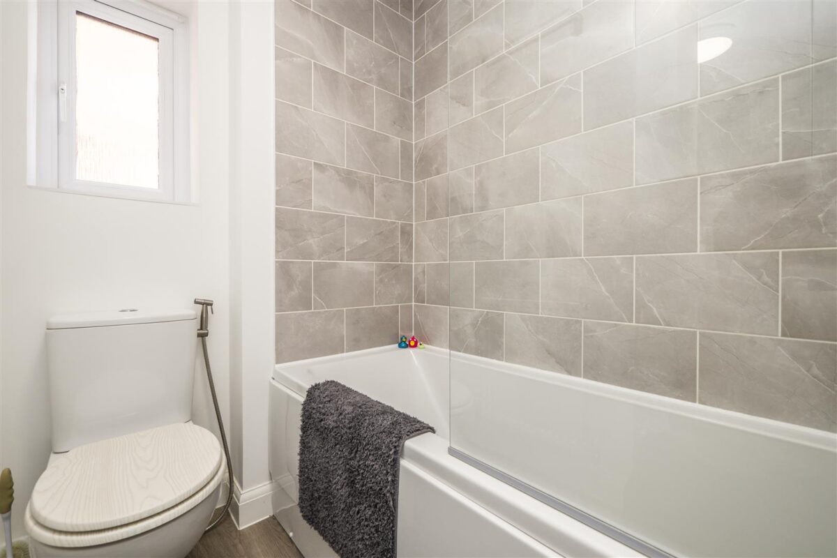 Ffordd Pentre, Barry