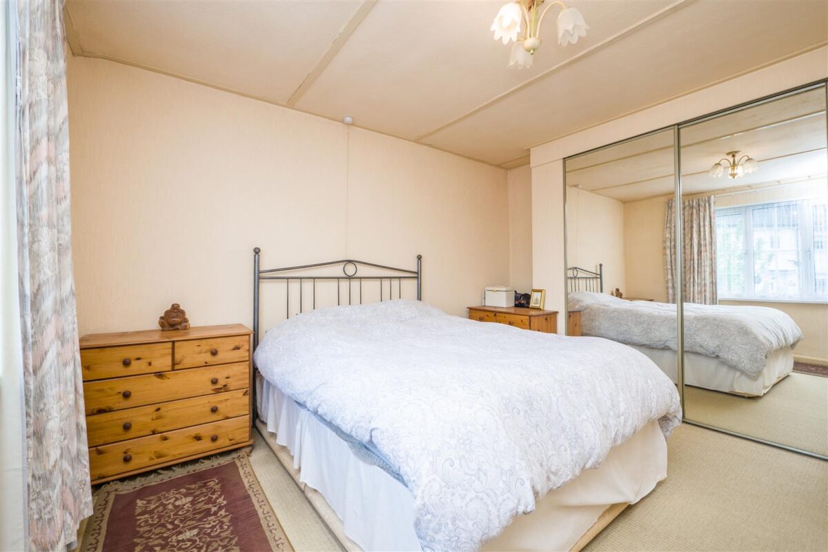 Westward Rise, Barry