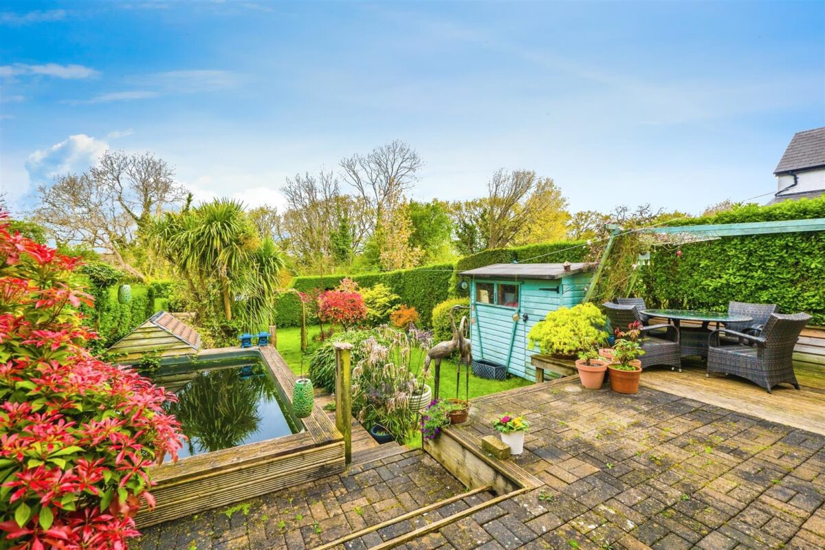 Westward Rise, Barry