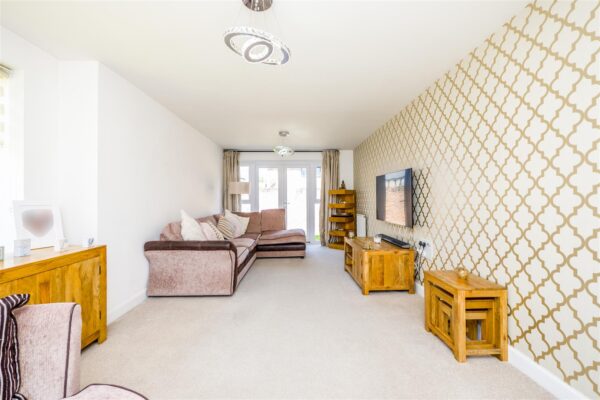 Baruc Way, Barry