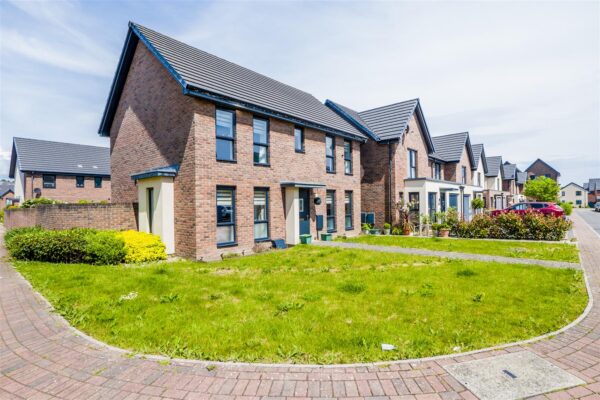 Baruc Way, Barry