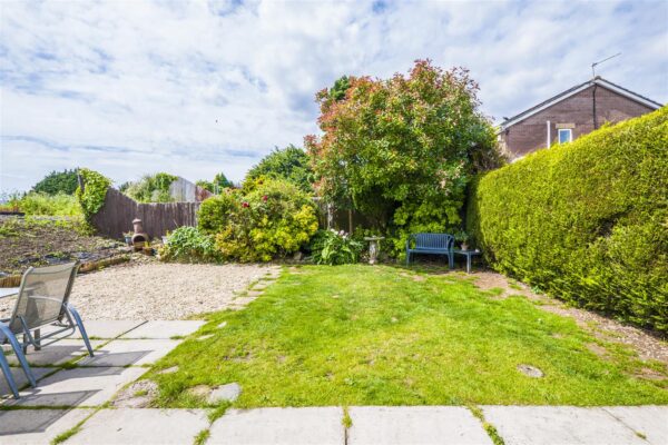 Powderham Drive, Cardiff