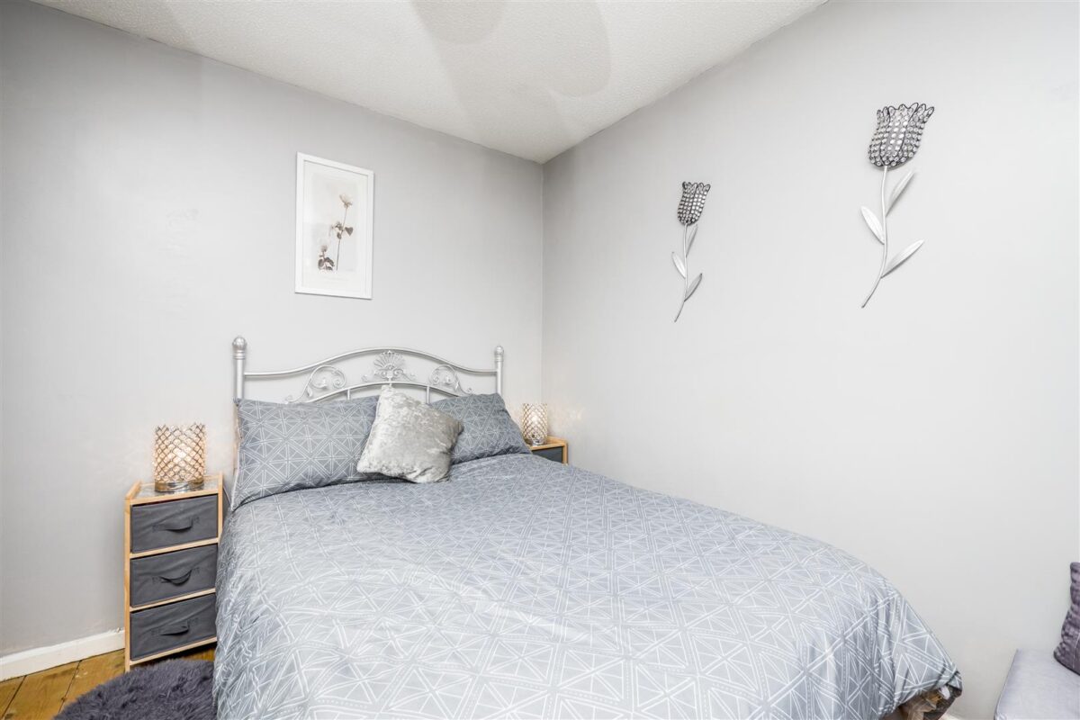 Powderham Drive, Cardiff