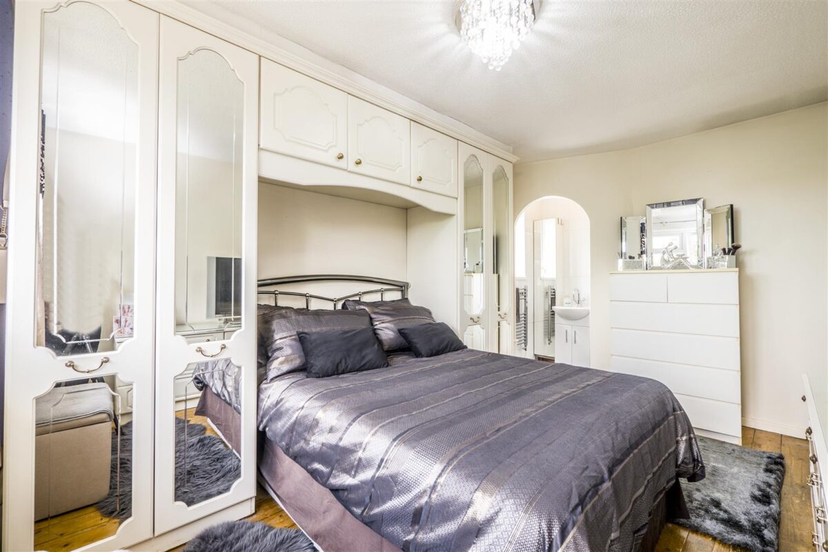 Powderham Drive, Cardiff