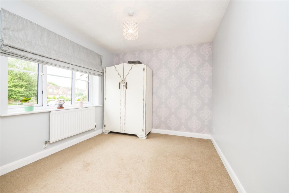 Hollington Drive, Pontprennau, Cardiff