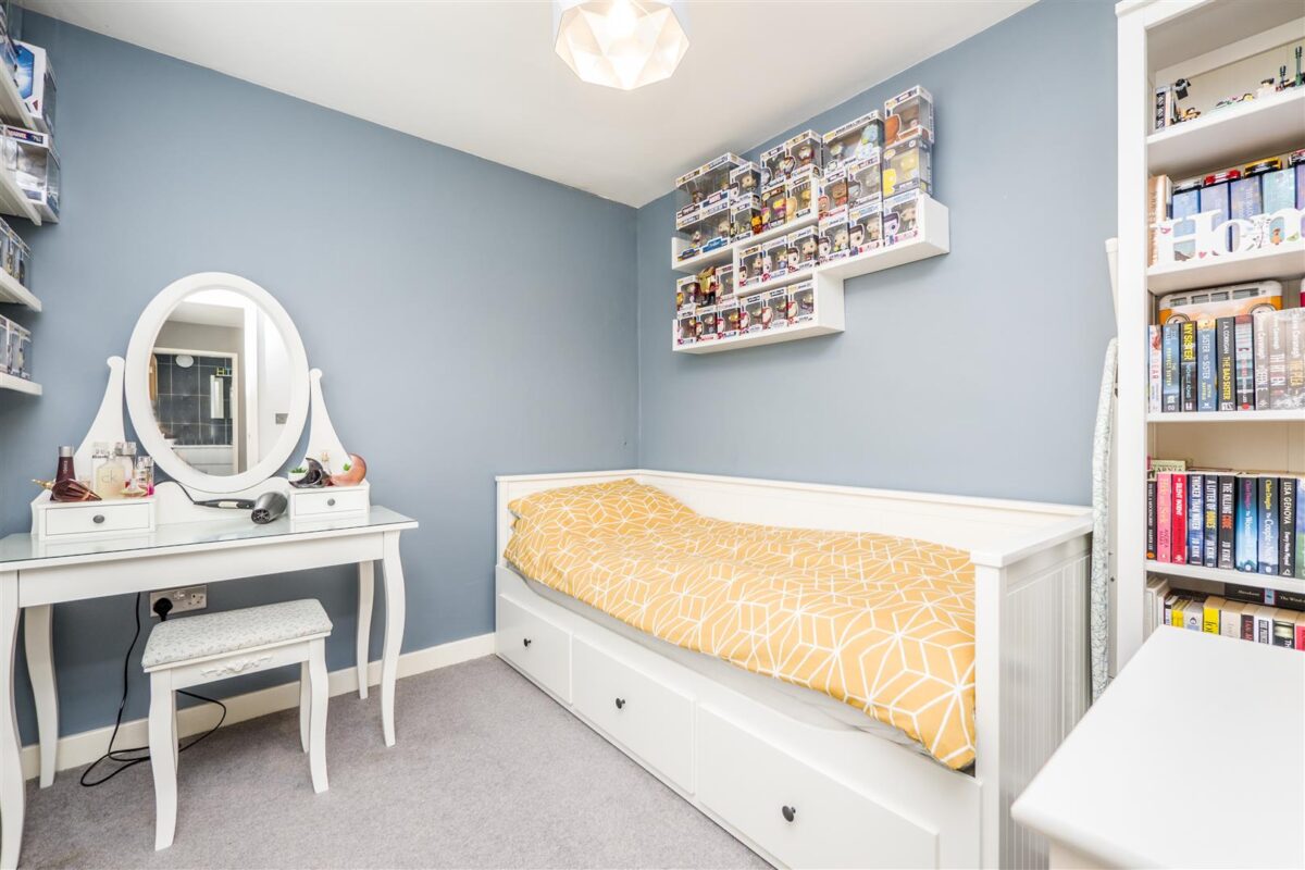 Uplands Crescent, Llandough, Penarth