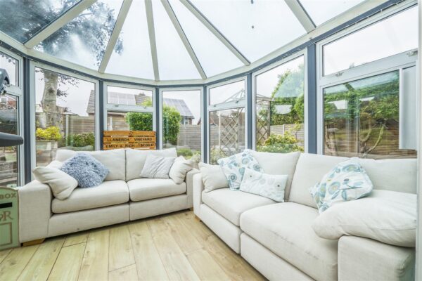Uplands Crescent, Llandough, Penarth