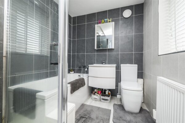 Uplands Crescent, Llandough, Penarth