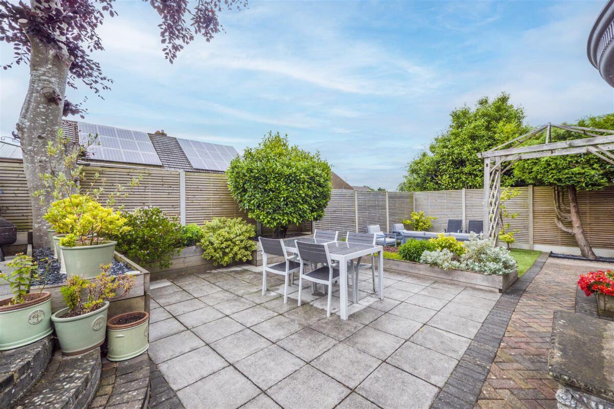 Uplands Crescent, Llandough, Penarth