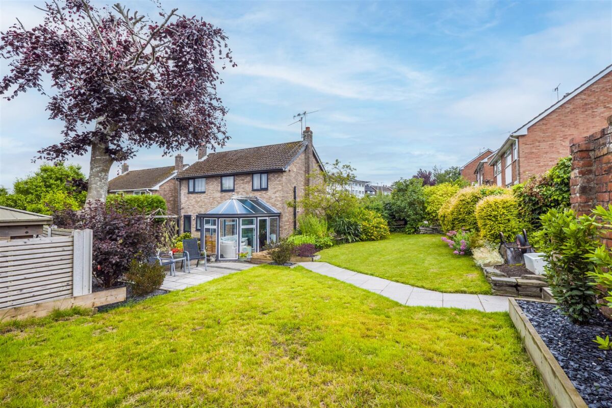 Uplands Crescent, Llandough, Penarth