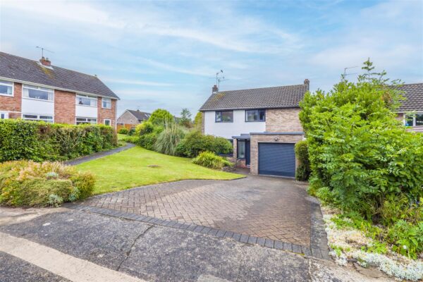 Uplands Crescent, Llandough, Penarth