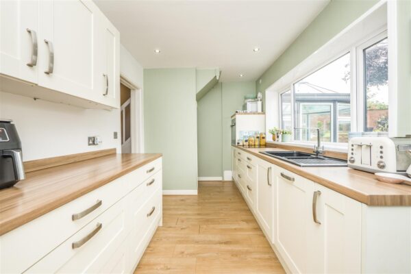 Uplands Crescent, Llandough, Penarth