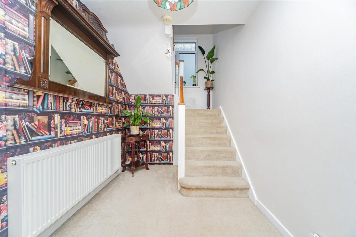 Rhoose Road, Rhoose, Barry