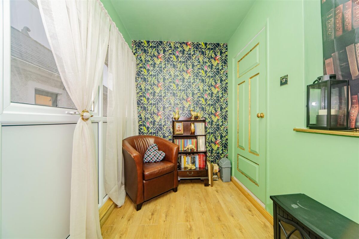 Rhoose Road, Rhoose, Barry