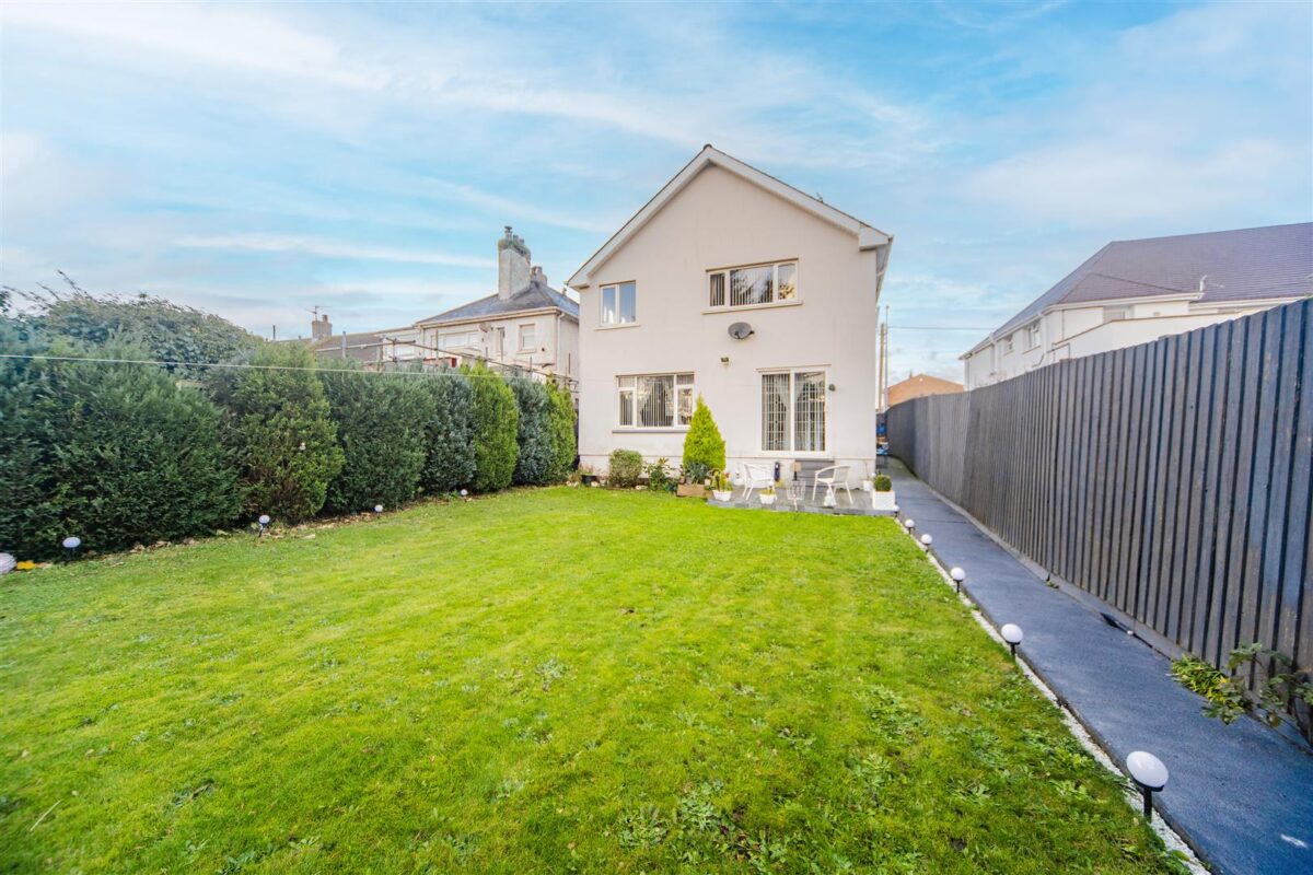 Rhoose Road, Rhoose, Barry