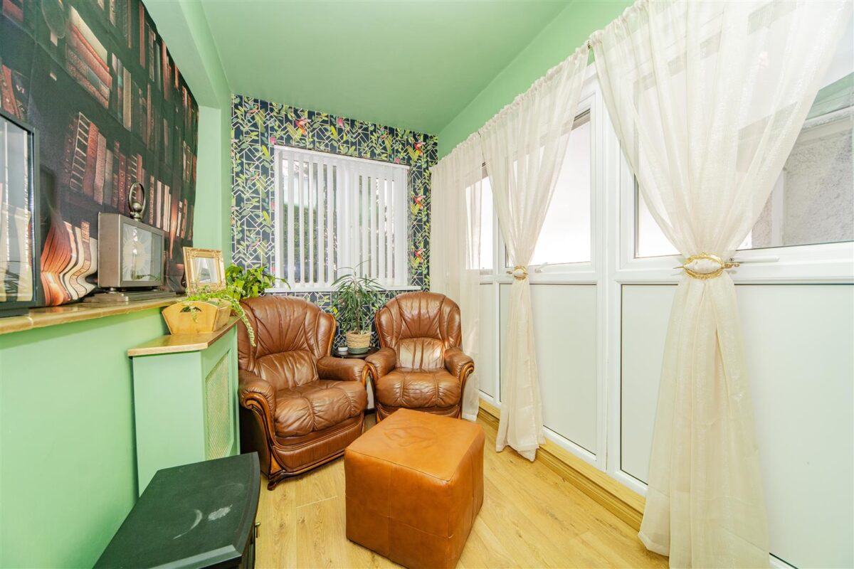 Rhoose Road, Rhoose, Barry