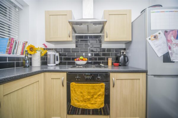 Morel Street, Barry