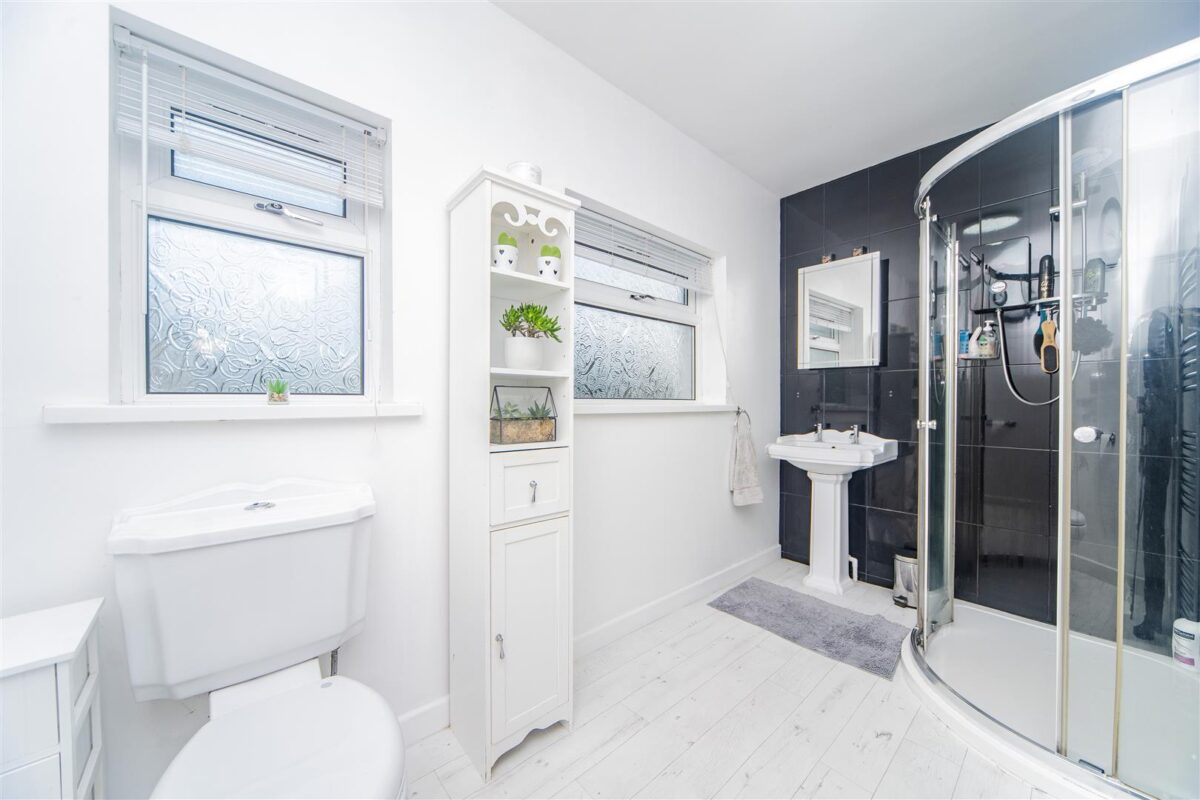 Rhoose Road, Rhoose, Barry