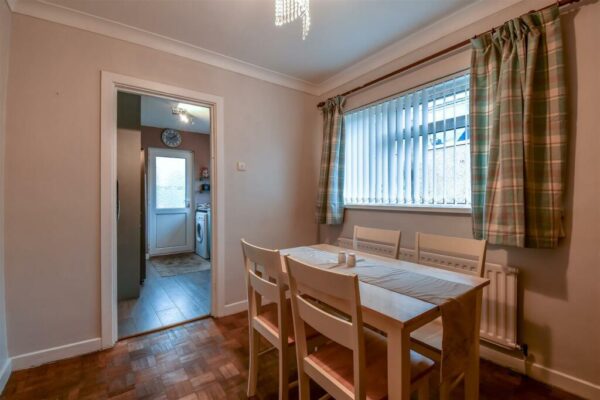 Collard Crescent, Barry