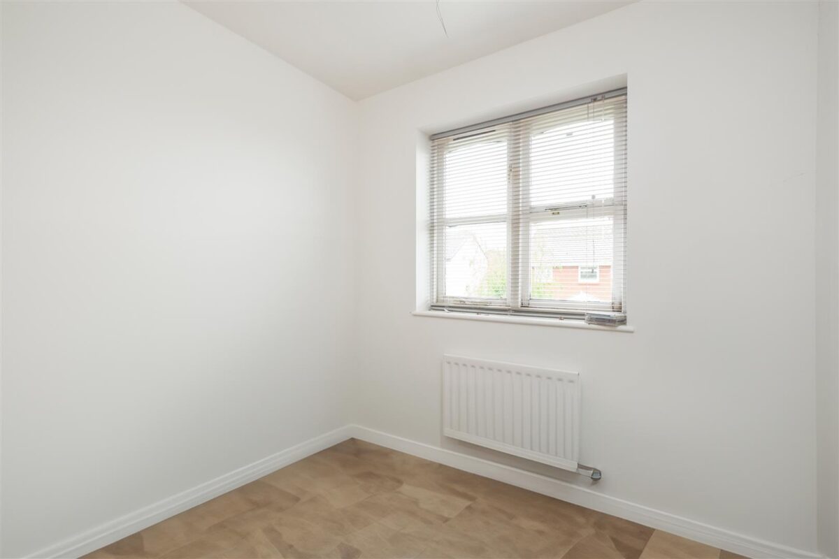 Enfield Drive, Barry