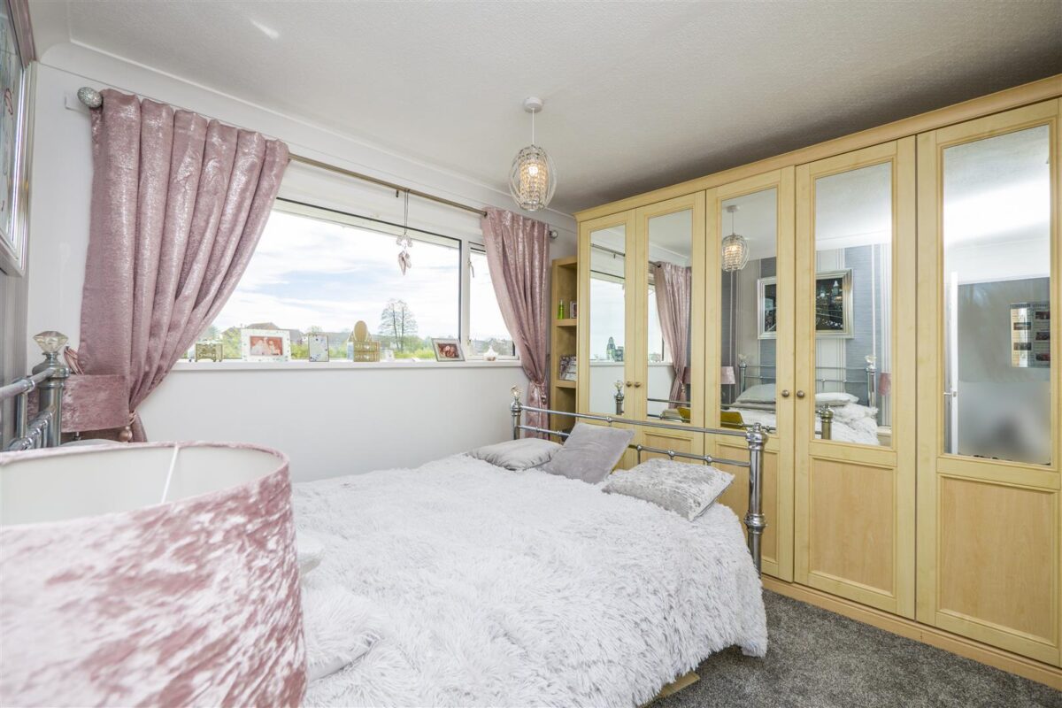 Whitewell Road, Barry
