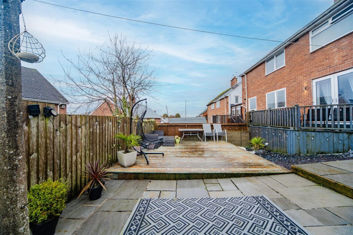 Aneurin Road, Barry