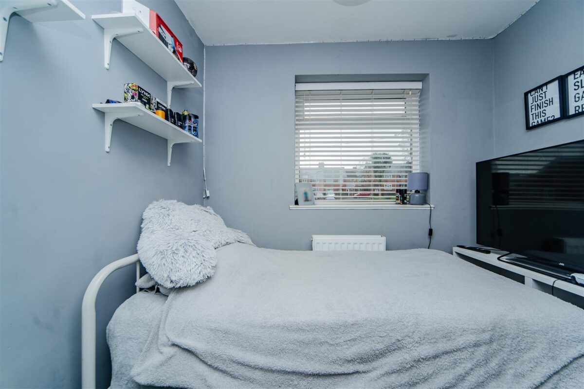 Aneurin Road, Barry